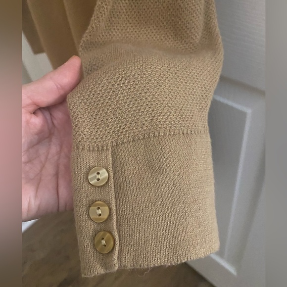 J. JILL Camel Color Sweater Sz Medium - Picture 4 of 6